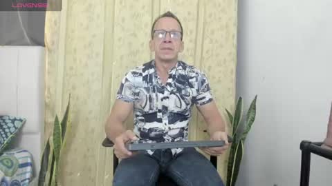 Axel online show from 8, 7, 2026
