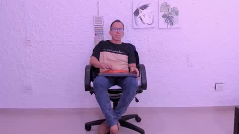 _axelking_ online show from 16, 2, 2026