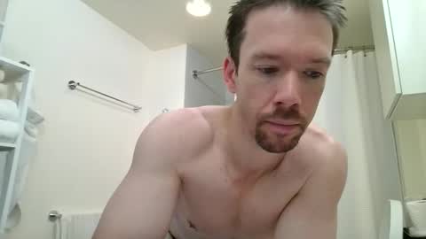 Snapshot of _b_h_c_ chatting on 6, 1, 2026 _b_h_c_ online show from 6, 1, 2026