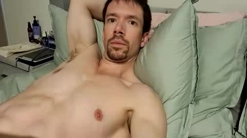 Snapshot of _b_h_c_ chatting on 1, 3, 2026 _b_h_c_ online show from 1, 3, 2026