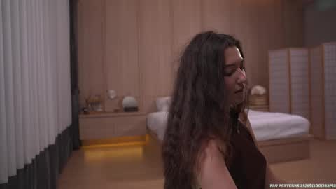 Arianna online show from 1, 12, 2025