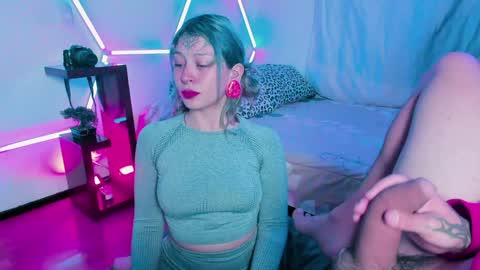 Lunita  online show from 23, 1, 2025