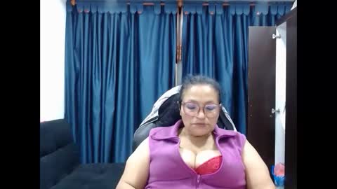 _bellanocturna online show from 18, 4, 2026