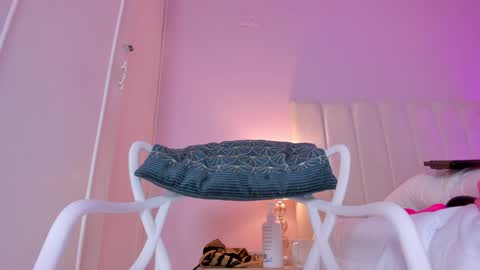 Hi guys i am Bianca  online show from 1, 2, 2025