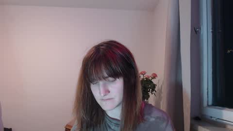 _biscotti_ online show from 2, 12, 2024