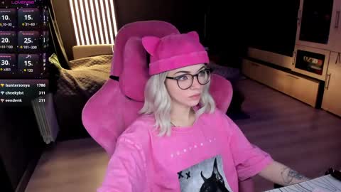 Olivia Subscribe to my Fansly -   online show from 31, 5, 2026