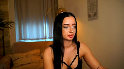 Pearl online show from 17, 4, 2026