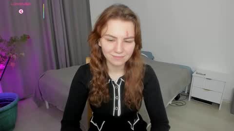 Snapshot of _bramble_ chatting on 19, 11, 2025 Bramble online show from 19, 11, 2025