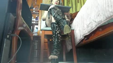 Brenda online show from 10, 4, 2026