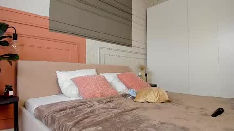 Stella online show from 28, 2, 2025