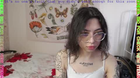 _by_double_sexy_miss_ online show from 8, 3, 2025