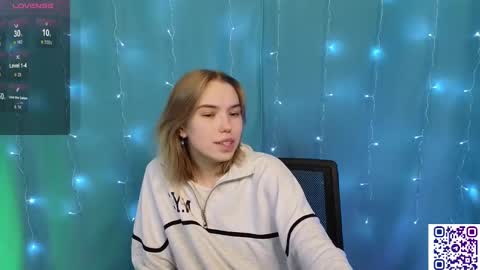 _capybara0_0 online show from 8, 3, 2025