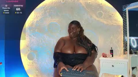 Caro. online show from 4, 11, 2025