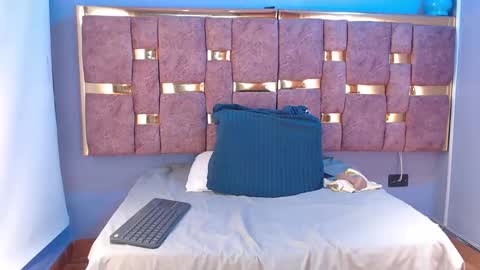 Caroline online show from 23, 3, 2026