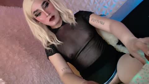 Caroline online show from 11, 3, 2025