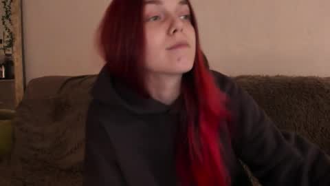 Caroline online show from 27, 10, 2025