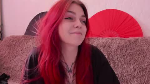 Caroline online show from 25, 6, 2026