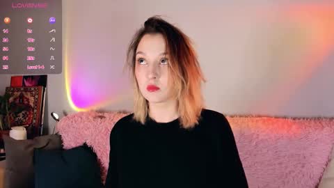 Snapshot of _ccrystaa_ chatting on 1, 12, 2025 Christina Chris online show from 1, 12, 2025