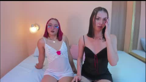 Snapshot of _celestee_1 chatting on 30, 4, 2026 Celeste online show from 30, 4, 2026