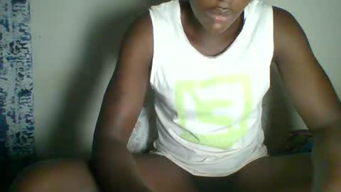 Snapshot of _clara01 chatting on 4, 3, 2025 clara online show from 4, 3, 2025