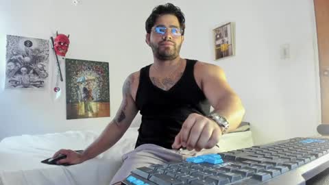  coddy  nolove online show from 5, 1, 2025