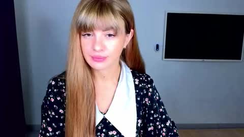 Snapshot of _comefeelme_ chatting on 21, 10, 2025 D online show from 21, 10, 2025