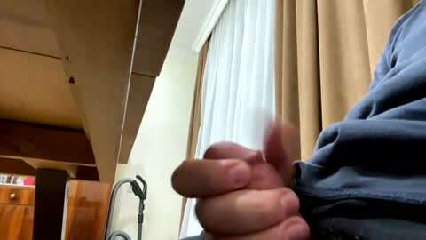 _cosmo_kramer online show from 10, 7, 2026