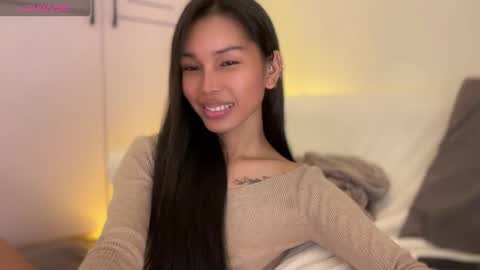 Snapshot of _cumonu69_ chatting on 17, 11, 2025 Tiko online show from 17, 11, 2025