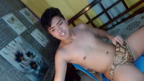 Snapshot of _cumwithrussel chatting on 6, 7, 2026 Russ online show from 6, 7, 2026