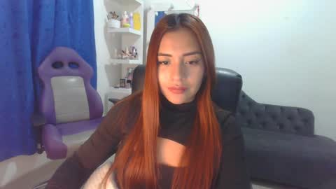 Snapshot of _cute_katy_ chatting on 4, 2, 2025 Katherine Shedule 10pm -4 am Colombia hour online show from 4, 2, 2025