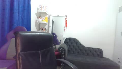 Snapshot of _cute_katy_ chatting on 5, 2, 2025 Katherine Shedule 10pm -4 am Colombia hour online show from 5, 2, 2025