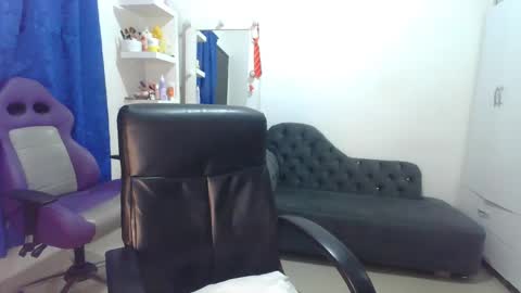 Snapshot of _cute_katy_ chatting on 26, 2, 2025 Katherine Shedule 10pm -4 am Colombia hour online show from 26, 2, 2025