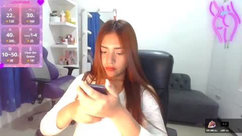 Snapshot of _cute_katy_ chatting on 28, 2, 2025 Katherine Shedule 10pm -4 am Colombia hour online show from 28, 2, 2025
