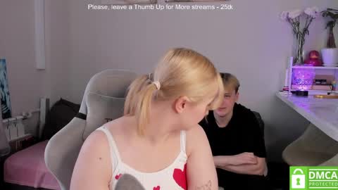 Snapshot of _dewpoint_ chatting on 5, 6, 2026 Ri online show from 5, 6, 2026
