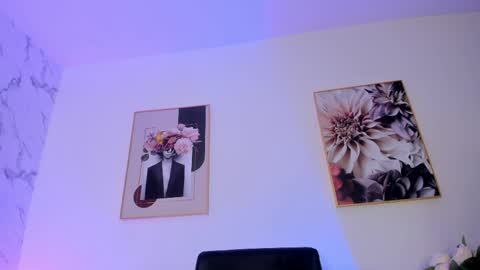 Abril online show from 5, 4, 2026