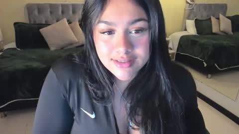 Snapshot of _dulcinea_1 chatting on 22, 10, 2025 Dulcinea online show from 22, 10, 2025