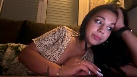  elena barra online show from 3, 5, 2026