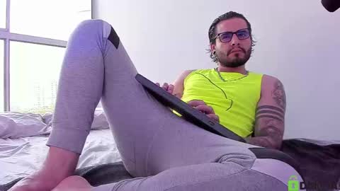Snapshot of _elon_coxx_ chatting on 1, 10, 2025 - online show from 1, 10, 2025
