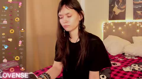 _emily__strike_ online show from 27, 2, 2026