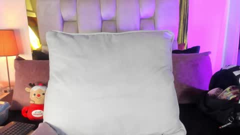 Isabella online show from 29, 11, 2025