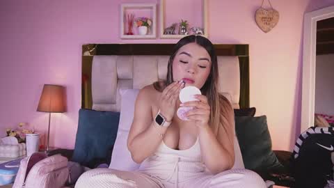 Isabella online show from 29, 5, 2026