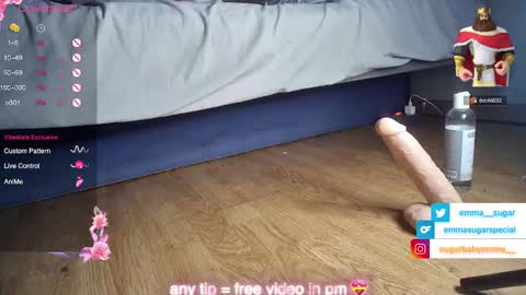 Emma Sugar online show from 28, 2, 2025