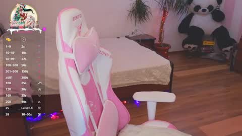 Evie online show from 22, 12, 2024