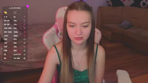 Evie online show from 10, 1, 2025