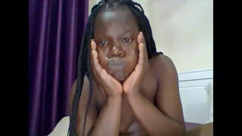 Snapshot of _finebaby69xx_ chatting on 15, 12, 2025 Marlin online show from 15, 12, 2025