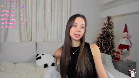 Snapshot of _fluffybunny_ chatting on 18, 12, 2025 Goldy Grace online show from 18, 12, 2025