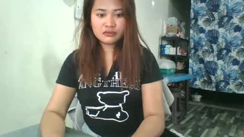 Snapshot of _genevieve22_ chatting on 28, 6, 2026 genny online show from 28, 6, 2026