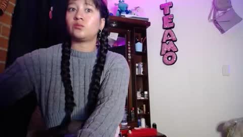 Snapshot of _girl_dream chatting on 6, 11, 2025 valeryindependent model online show from 6, 11, 2025