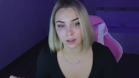 Snapshot of _gravity chatting on 17, 10, 2025 _gravity online show from 17, 10, 2025