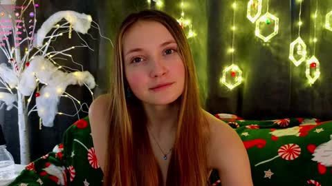 Snapshot of _green_green_ chatting on 27, 12, 2024 Milly online show from 27, 12, 2024